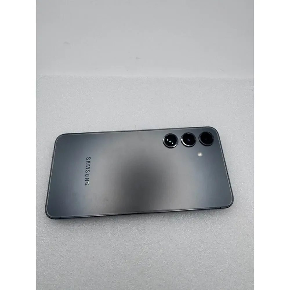 NEW - Samsung Galaxy S24 128GB S921U Fully Unlocked - Excellent condition